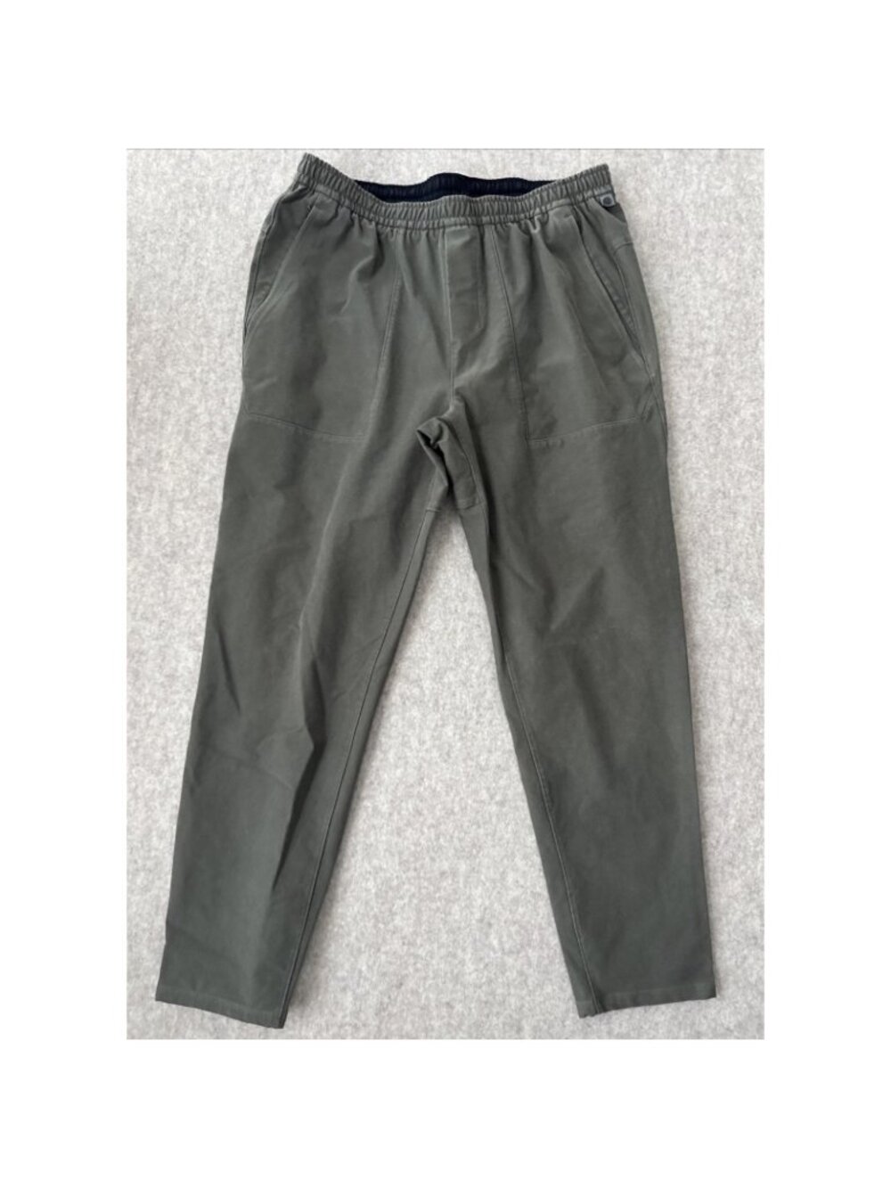Lululemon Utilitech Pull On Pant Mens Large Olive Green Classic Tapered Fit